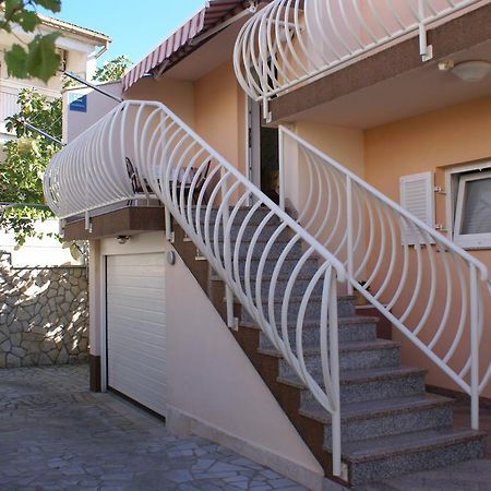 Apartment Anka D Krk Town Buitenkant foto